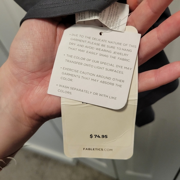 Romper Fabeltics - Picture 3 of 3